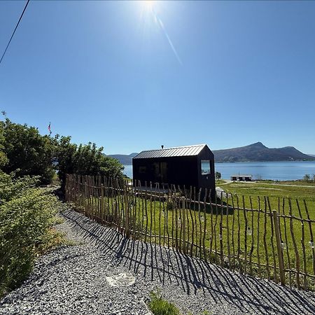 Villa Kraen Gard à Larsnes Extérieur photo