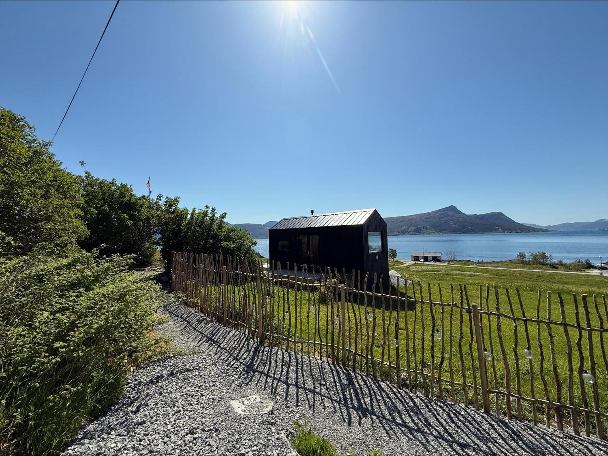 Villa Kraen Gard à Larsnes Extérieur photo